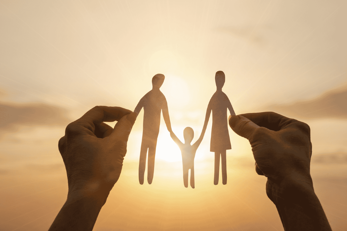encourage_foster_care_shutterstock_1696670203-med